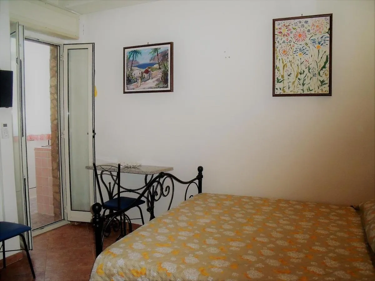 Apartment Le Casette Di Laura 2 Palermo Italy